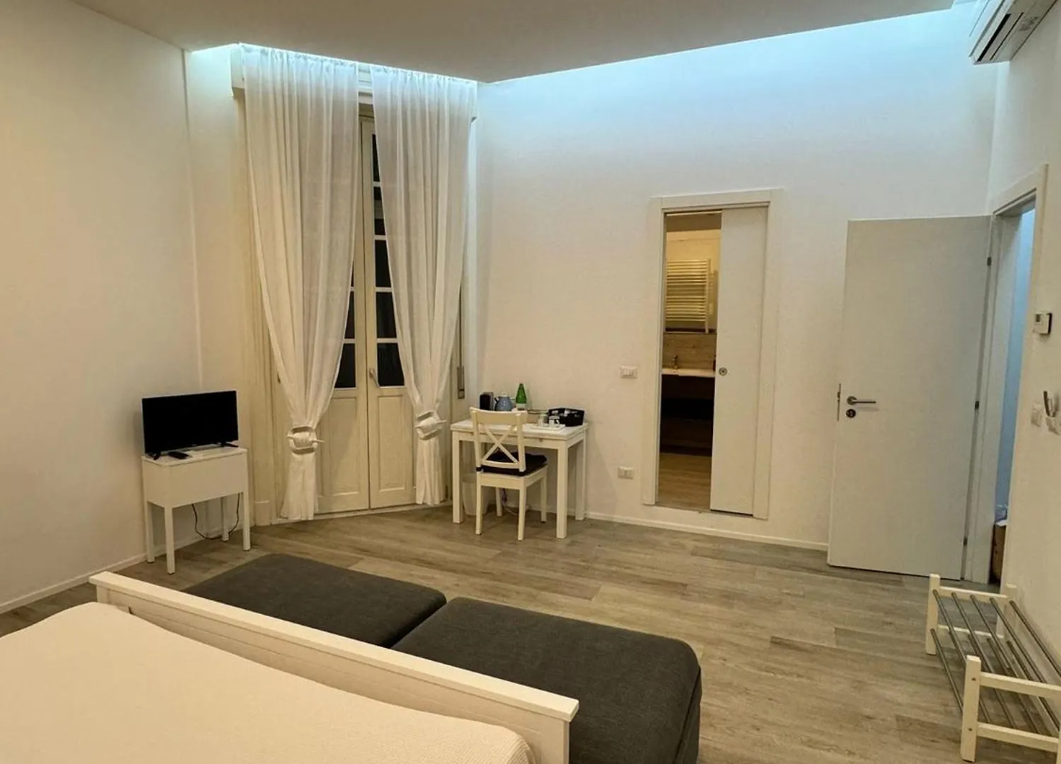 Pensión Hotel Malila'S-Cipitelli Trevi Roma